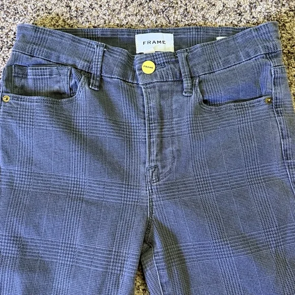 Frame Denim Le Crop High-Rise Mini Boot Crop Jeans. - Picture 7 of 10